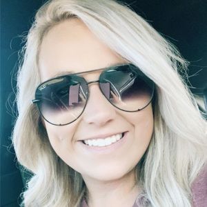 Meet your Posher, Alayna